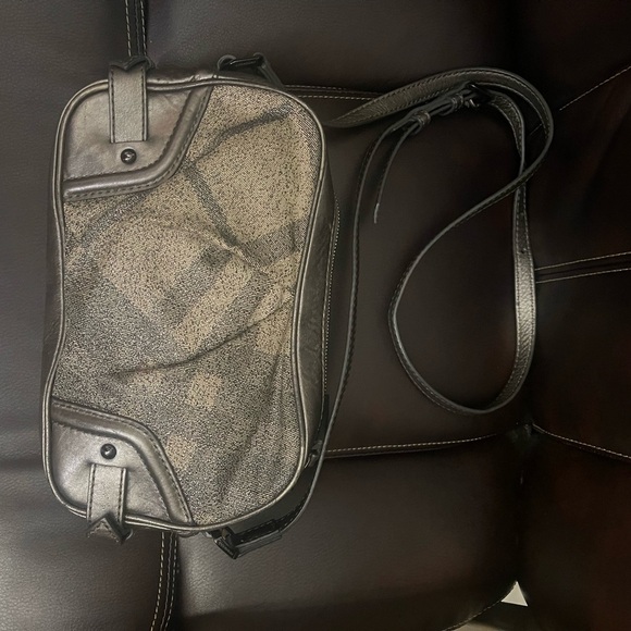 Burberry Shimmer Novacheck Crossbody - Picture 1 of 9